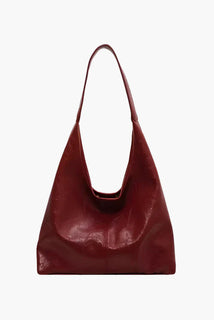 AgedGrace – Elegant Leather Carry Bag