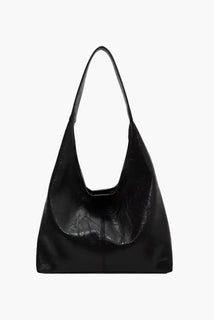 AgedGrace – Elegant Leather Carry Bag