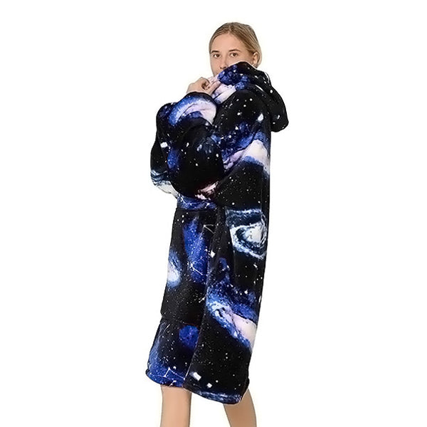 SnuggleUp - Knee-Length Hoodie Blanket for Cold Weather