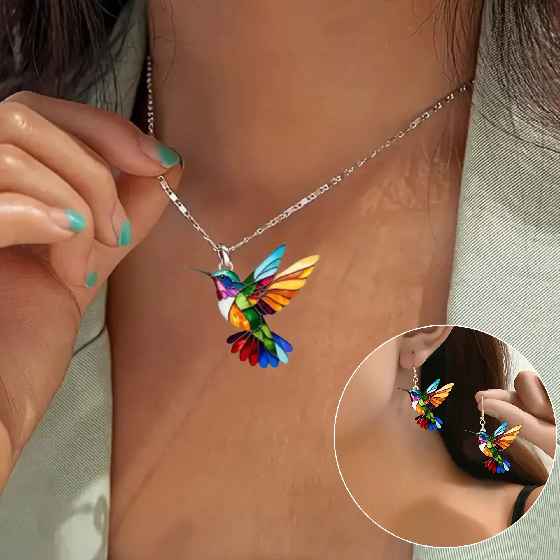 LumiBird – Elegant Hummingbird Necklace