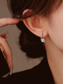 Aureli – Timeless Sparkle Earrings
