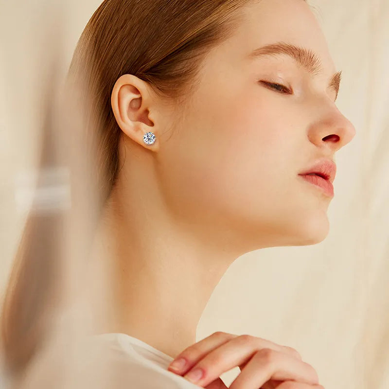 AuroraGem – Sparkling Moissanite Earrings