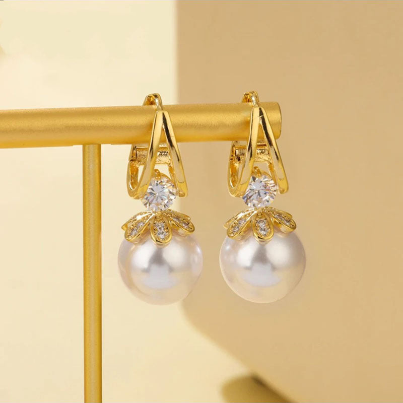 LumiPearl – Sparkling Pearl Huggie Earrings
