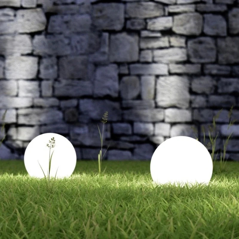 AuraBall – Decorative Spherical Outdoor Light