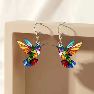 LumiBird – Elegant Hummingbird Necklace