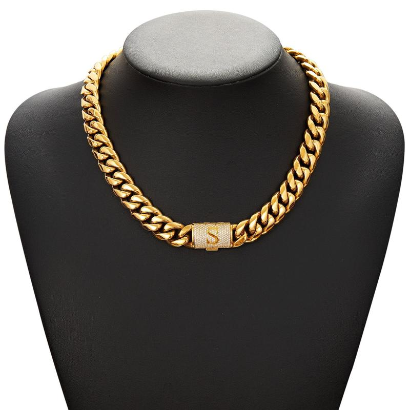 RoyalLink – Letter Pendant Cuban Chain