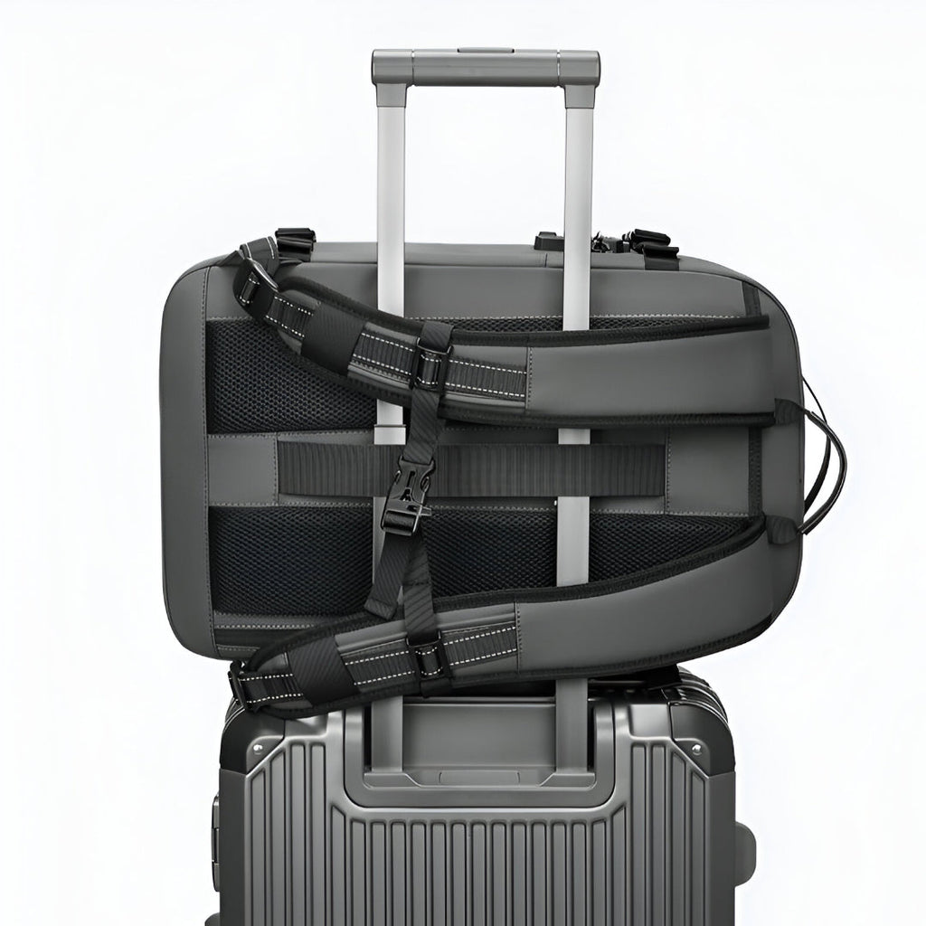 VoyagerX – Lightweight Airline-Ready Backpack