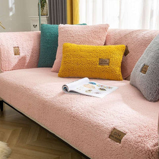 CozyFleece – Lamb Cashmere Plush Non-Slip Sofa Cover