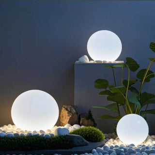 AuraBall – Decorative Spherical Outdoor Light