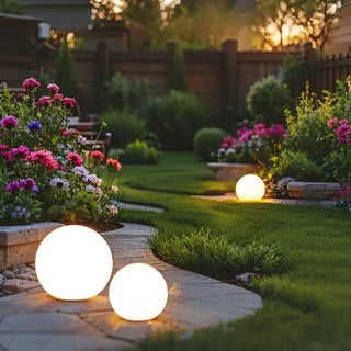 AuraBall – Decorative Spherical Outdoor Light