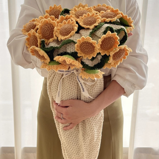 PetalWrap – Cozy Floral Blanket Bouquet