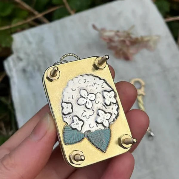 BloomLock - Handmade Portable Flower Press