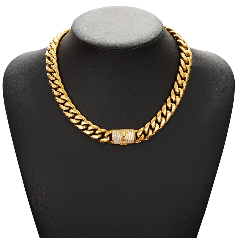 RoyalLink – Letter Pendant Cuban Chain