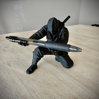 ShadowBlade – 3D  Samurai Pen Holder Desk Organizer