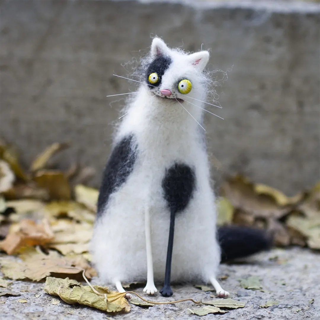 TinyMuse – Cute Felt Cat Unique Gift Ornament