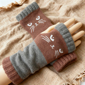 CatKnit – Cozy Fingerless Winter Gloves