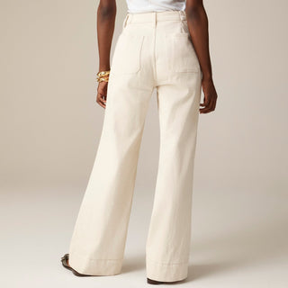 Crestelle | Signature Button Sophistication