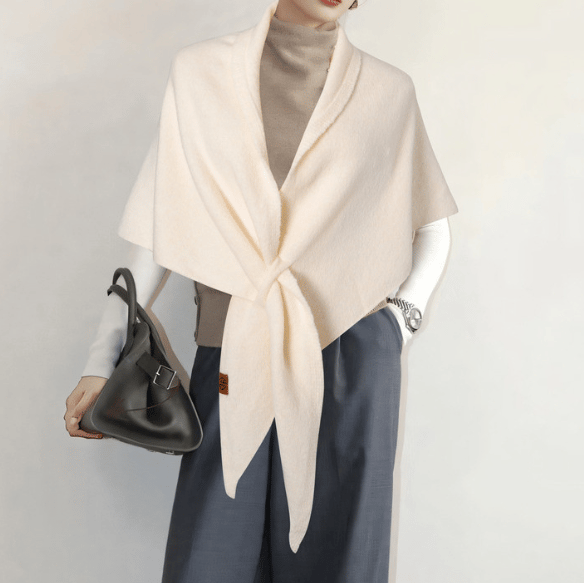 TimelessDrape - Lightweight Shawl