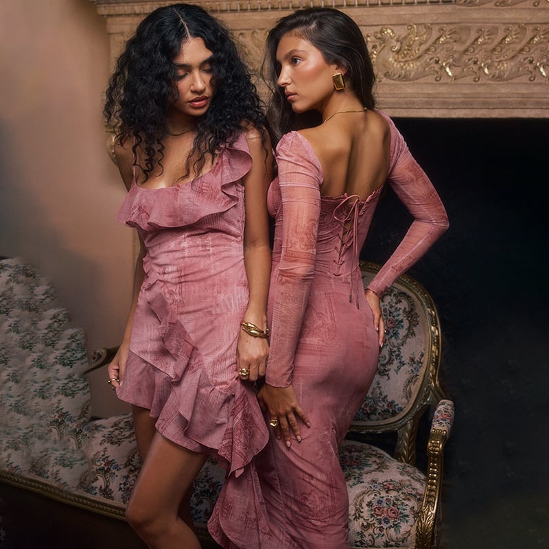 VeloraChic | Chic Pink Fitted Long-Sleeve Dress