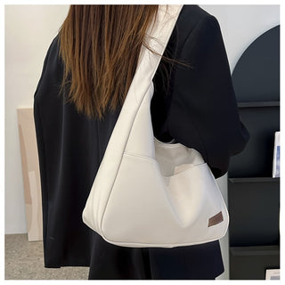 NovaTote – Minimal Leather Bag