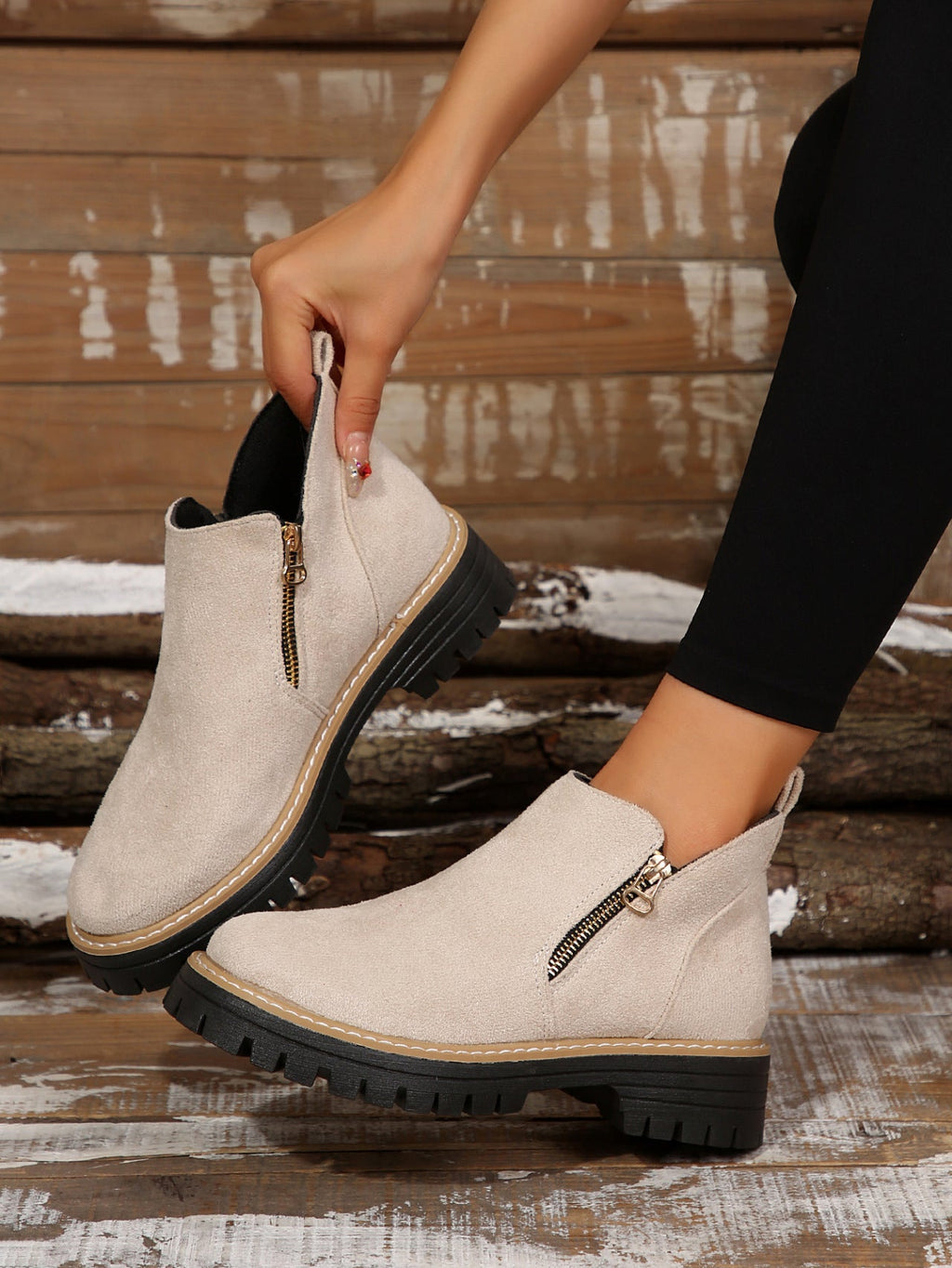 TrendStride – Stylish Solid Color Ankle Boots