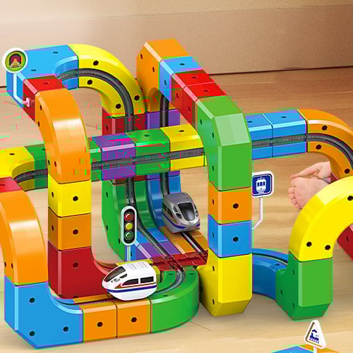 EngineerExpress - Interactive 3D Train – Engineer Your Imagination