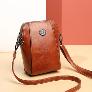 Retro Cowhide Shoulder Bag marnetic