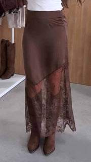 AmberTwist – Hollow Detail Fall Skirt