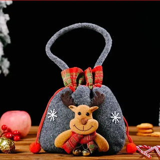 Love-Filled Christmas Doll Gift Bags marnetic