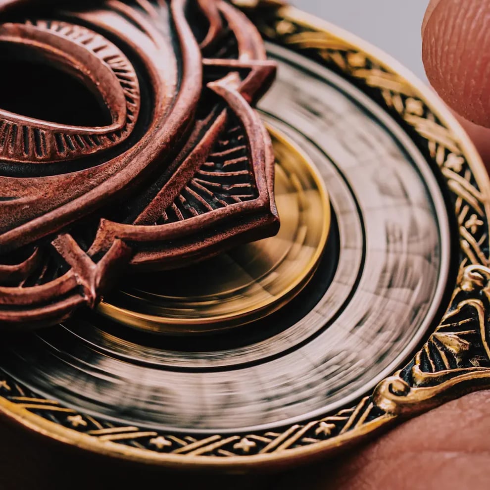 MysticEye – Handcrafted Tarot Eye Pendant