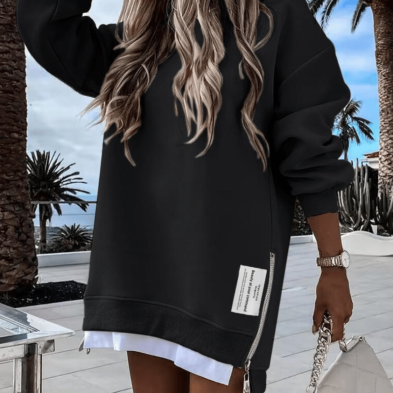 SlitGlow | Relaxed Elegance, Adjustable Comfort