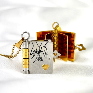 LovePages – Keepsake Book Pendant
