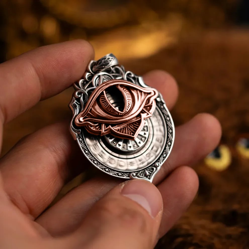 MysticEye – Handcrafted Tarot Eye Pendant