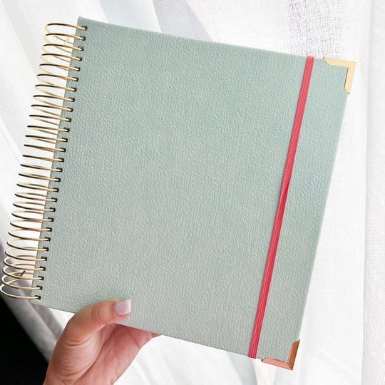 FutureFinance - 2025 Smart Budget Planner NoteBook