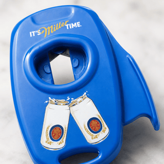 Close-up of the opener cutting mechanism and curved handle