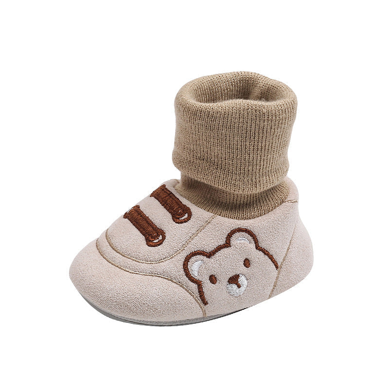 SnuggleSteps – Cozy Baby Winter Shoes
