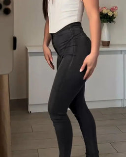CurveFlex - High-Rise Stretch Skinny Jeans