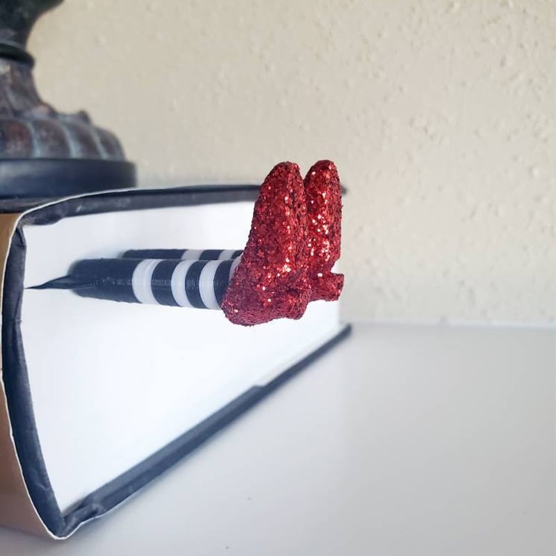 EvilWitch – Dark Magic Bookmark