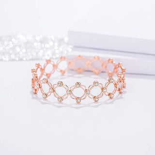 AMORIS - Magic 2-in-1 Ring & Bracelet | Where Elegance Transforms