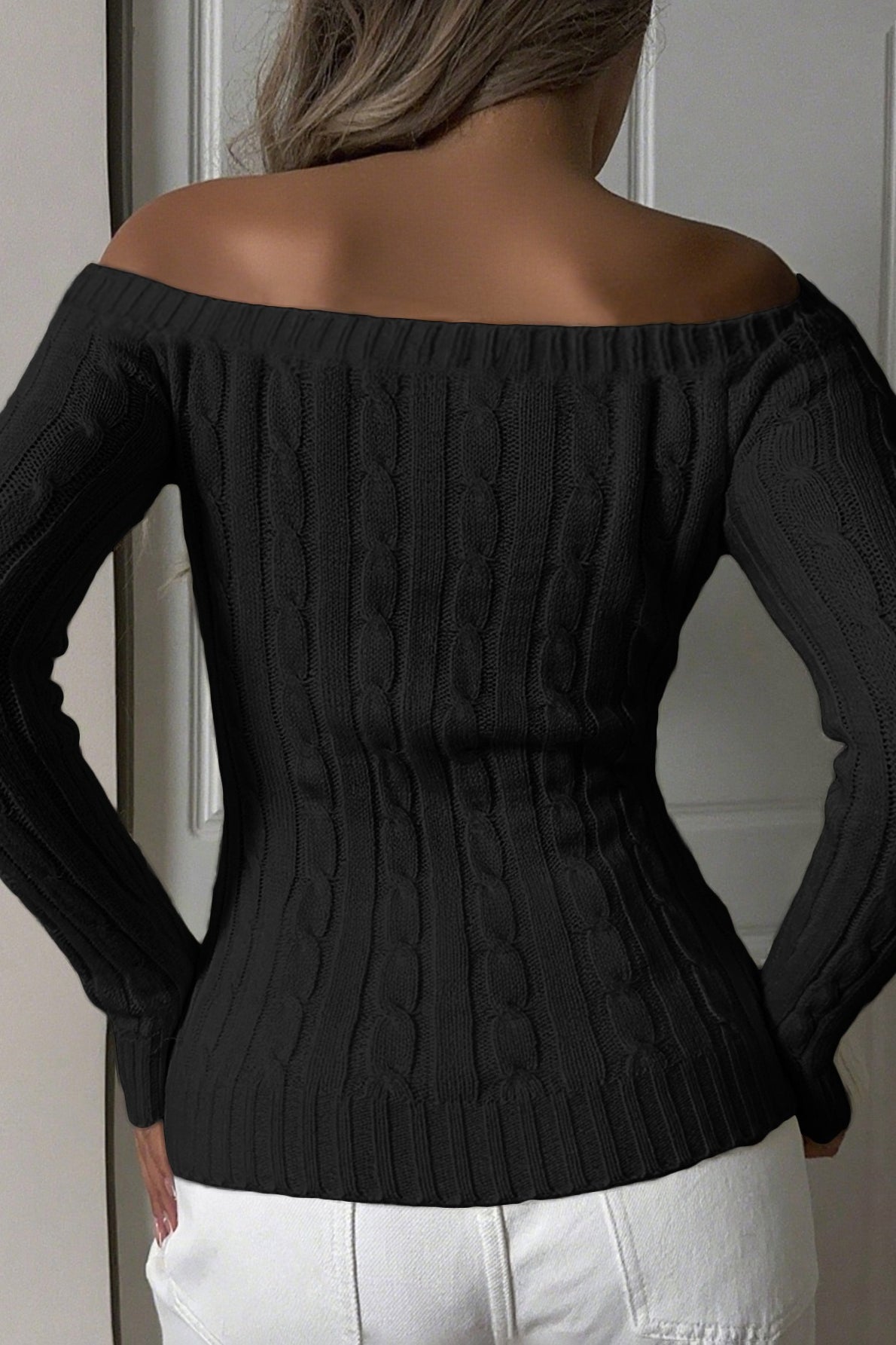 VelourFit – Slim Fit Off-Shoulder Sweater