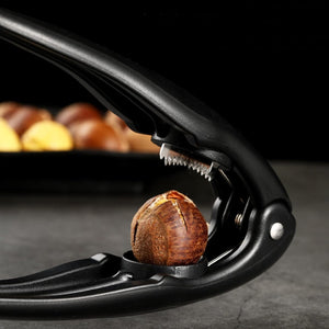 ChestnutEase - Ergonomic Stainless Steel Peeler