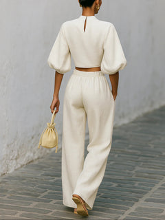 EleganceFlow – Creamy White Lantern Ensemble