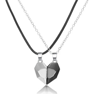 BondHeart - Magnetic Love Pendants for Couples