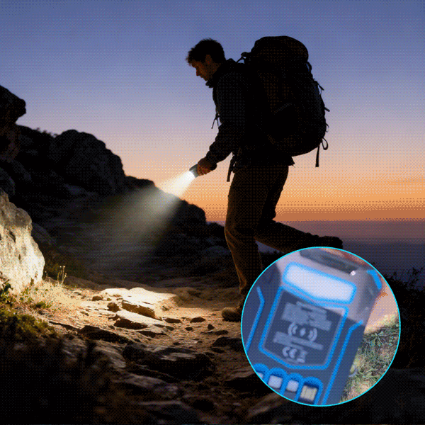 RayMax - Outdoor Solar Charger & Emergency Power Solution