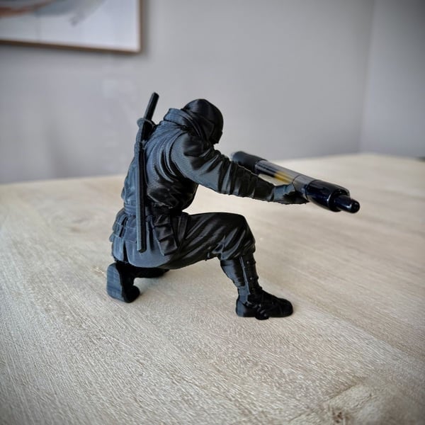 ShadowBlade – 3D  Samurai Pen Holder Desk Organizer