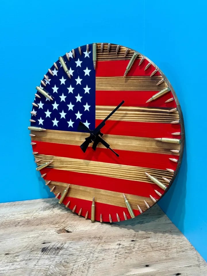 🔥Handmade Patriotic American Flag Clock🎁BUY 2 FREE SHIPPING