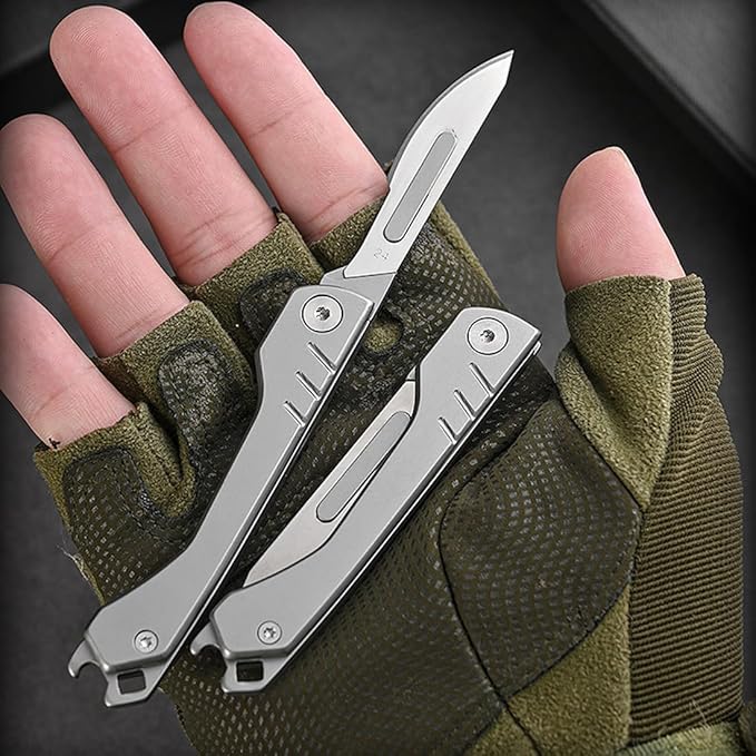 BladeSwift - Folding Scalpel Knife + 10 Replaceable Blades