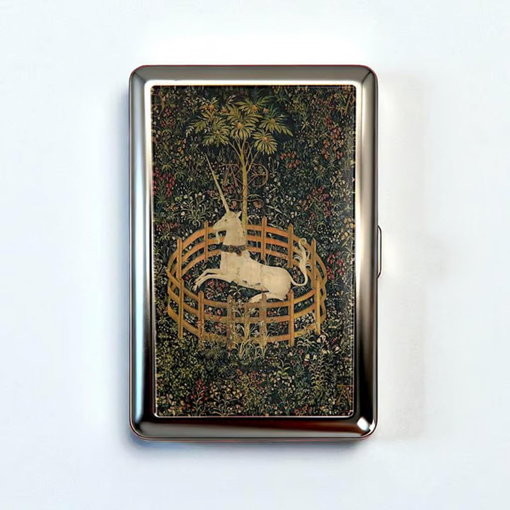 LuxeCipher – Premium RFID Card & Cash Holder