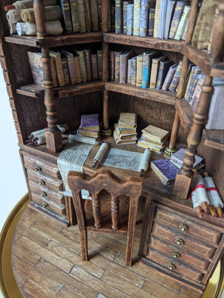 Bay Bookcase Miniature Edition marnetic