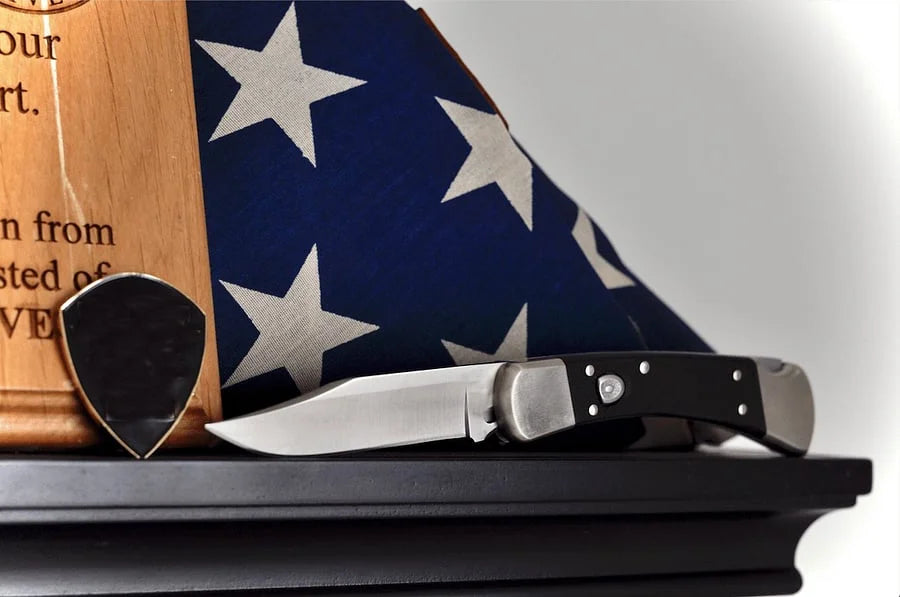 BladeForce – Automatic Hydraulic Knife